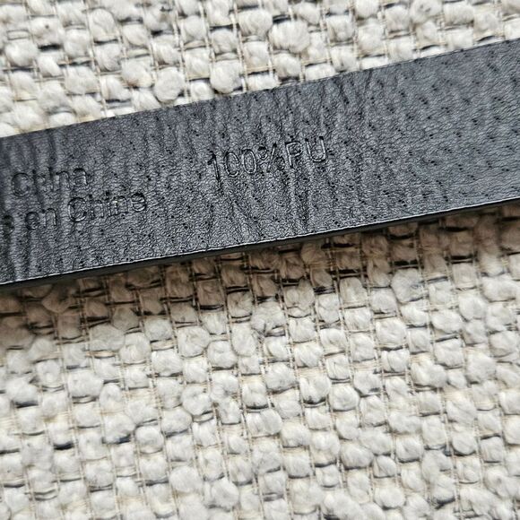 Nwt Black Leather Belt with Gold Accent - Picture 3 of 4